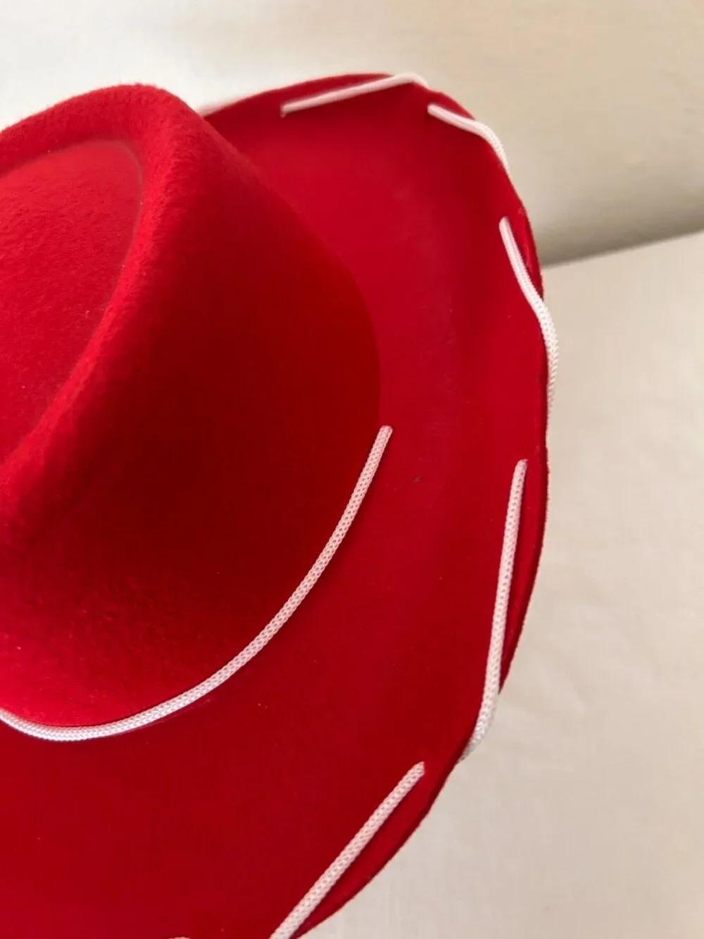 Red Felt Kid's Western Cowboy Hat